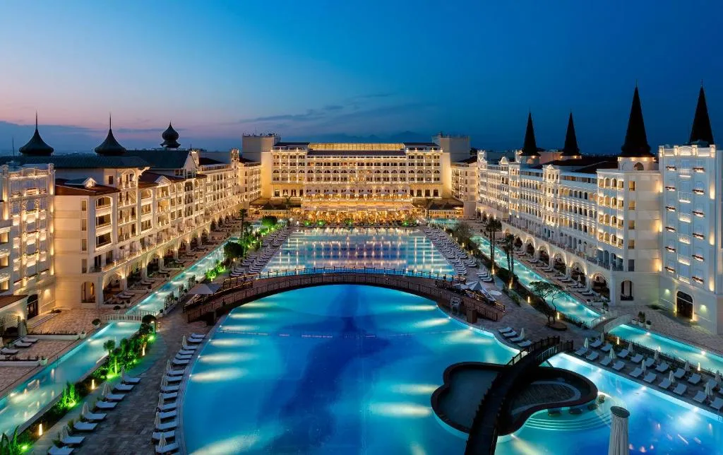 The Most Famous Luxury Hotels in Antalya: Sea Views and Five-Star Service
