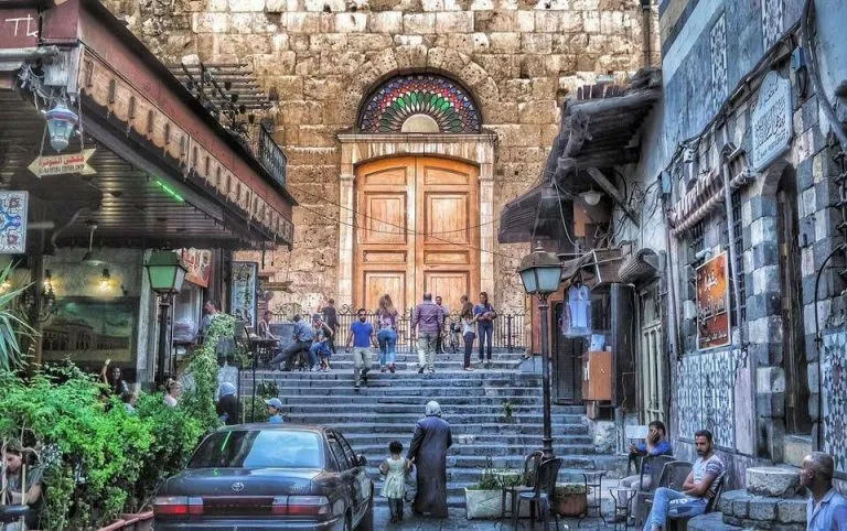 Don’t waste your time: a tourism company in Syria will plan a complete itinerary for you.